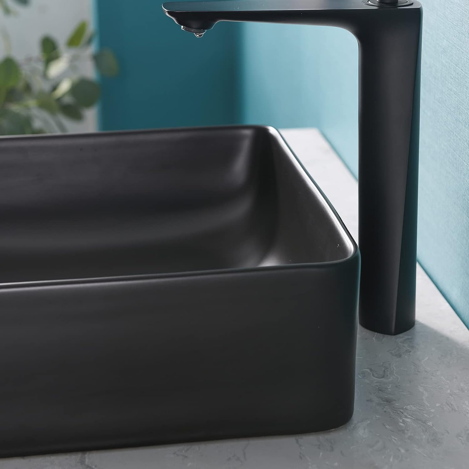 thumbnail interactive-video image 1 of Davivy 24'' X 13.8'' Large Oval Vessel Sink With Pop Up Drain,Bathroom 1 of 12